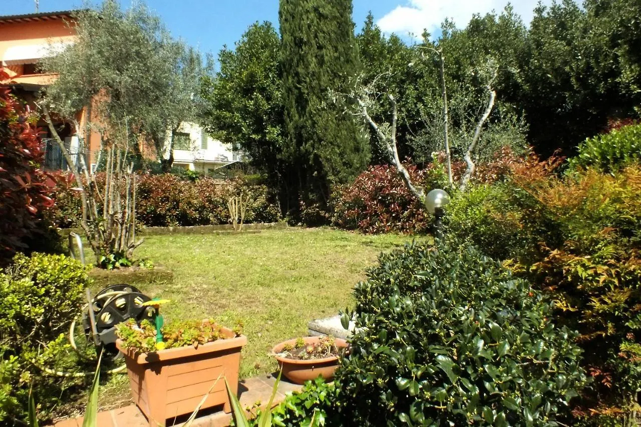 7 Panorama Villa Montecatini Terme 0*,